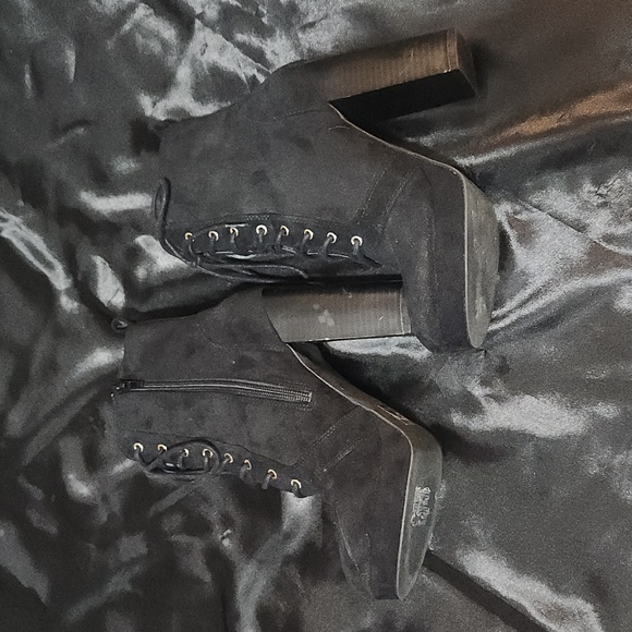 Booties - Picture 3 of 16